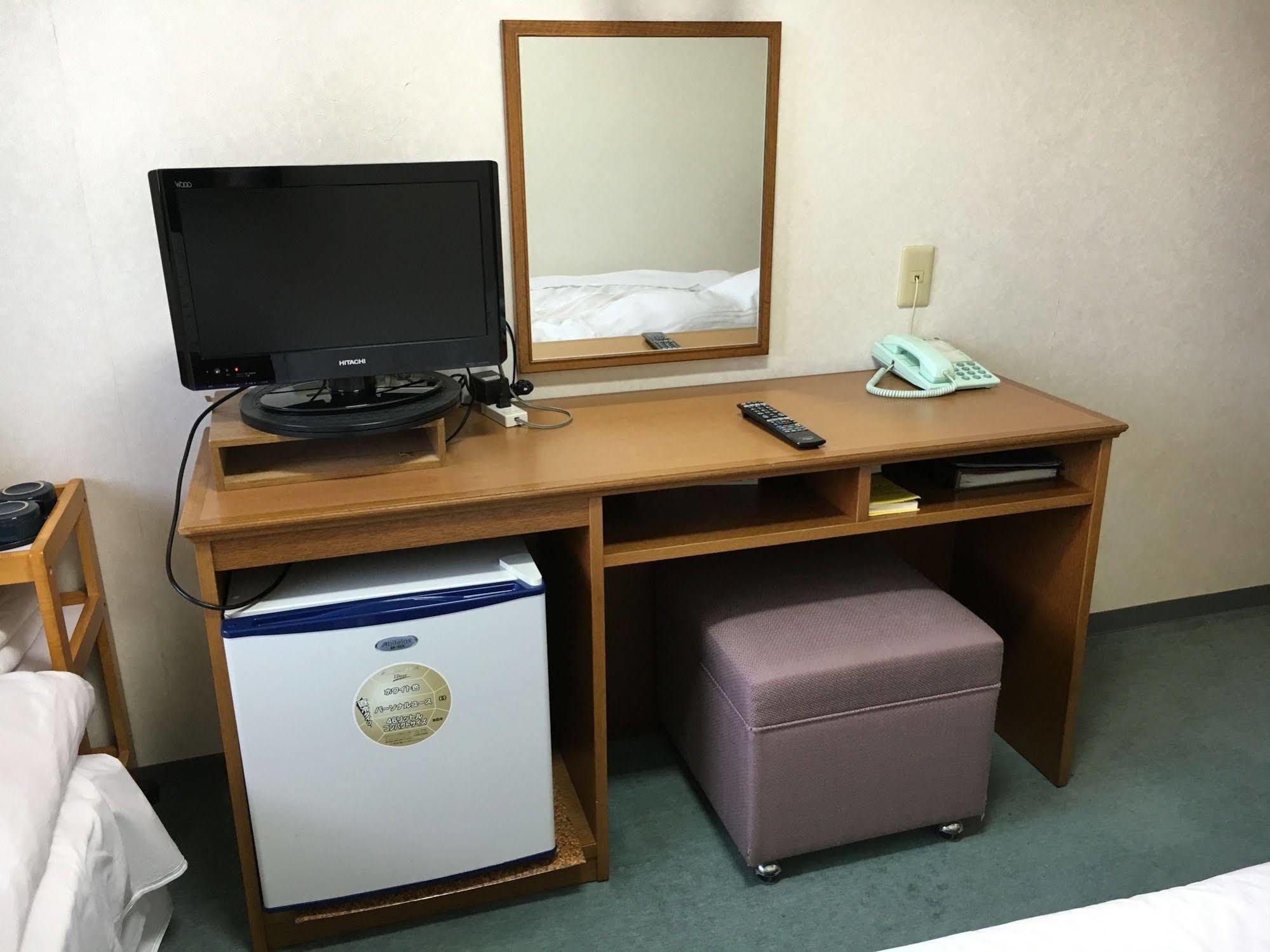 Aoi Business Hotel Фукуяма Экстерьер фото